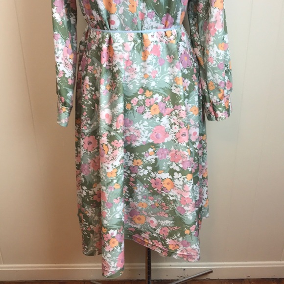 Vintage 70s/80s Sears Multicolor V Neck Day Dress - Picture 6 of 8